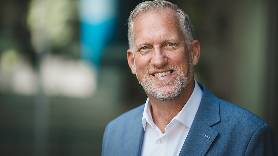 Portraitfoto von Herrn Björn Kass, Präventionsleiter der BG BAU.