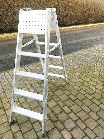 Prototyp mod. Stufenstehleiter, beidseitig begehbar