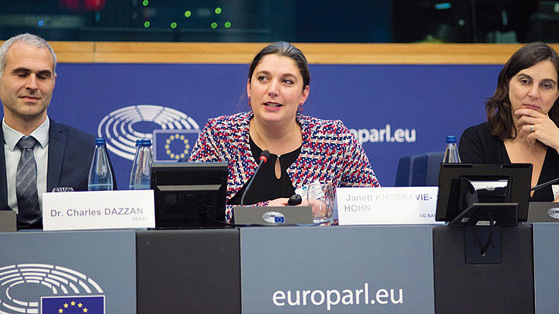 Janett Khosravie-Hohn sprach über das Risiko UV-Strahlung.