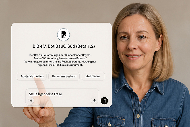 Eine Frau klickt auf ein vor sich stehendes Fenster, auf dem die Webseite des BiB-Bauordnungs-Bots angezeigt wird.