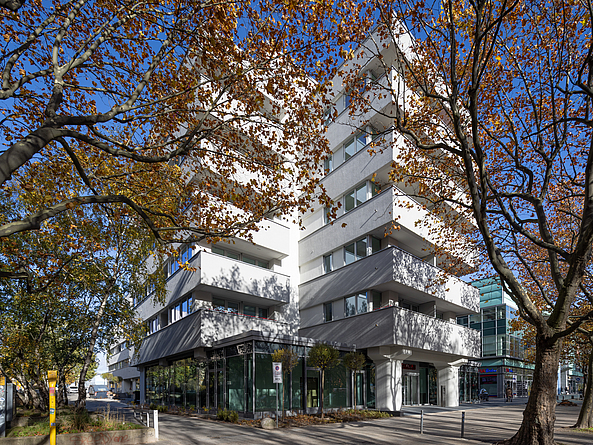 Umgenutztes GESOBAU-Gebäude