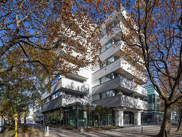 Umgenutztes GESOBAU-Gebäude