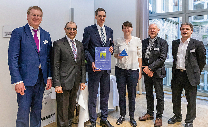 Prof. Kunibert Lennerts (KIT), Prof. Shervin Haghsheno (KIT), Stefan Bögl (Firmengruppe Max Bögl), Ann-Kathrin Holatka (alcemy), Frank Bastuck (GdF), Prof. Sascha Gentes (KIT)